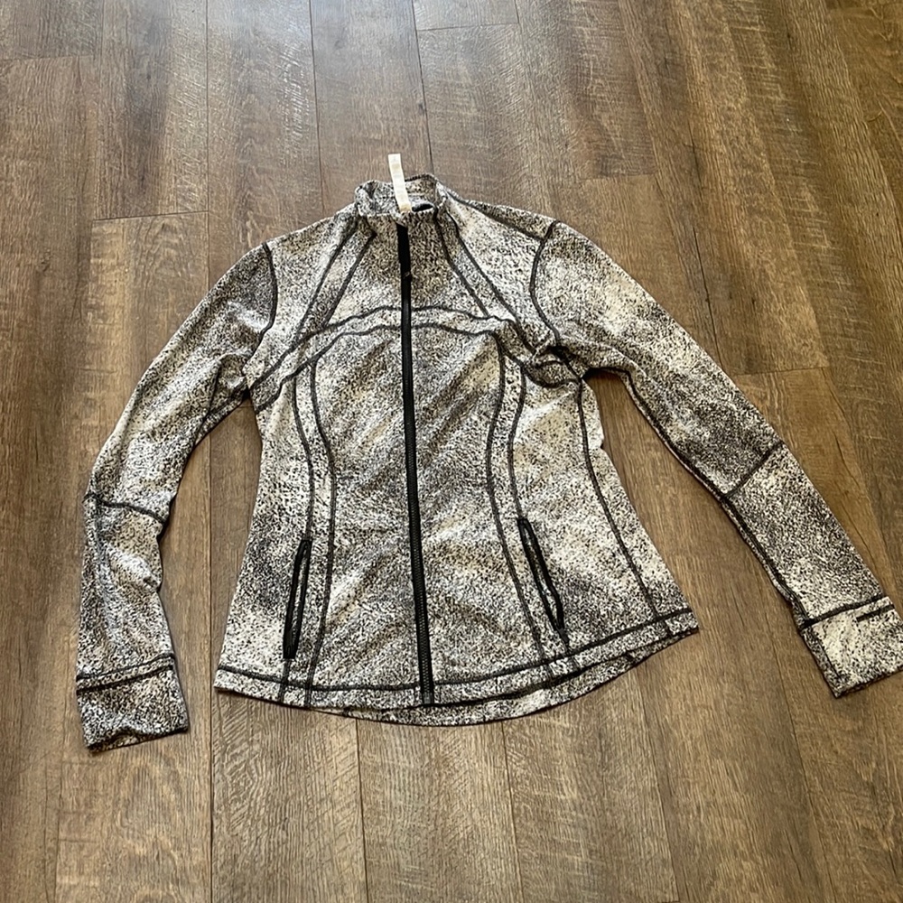 Lulu lemon define jacket